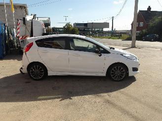 Ford Fiesta ST- LINE picture 4