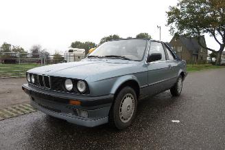 Voiture accidenté BMW 3-serie 318 I BAUR TC 1987/12