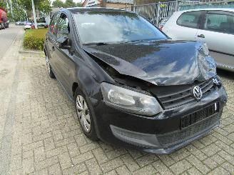uszkodzony samochody osobowe Volkswagen Polo 6R 2011/4