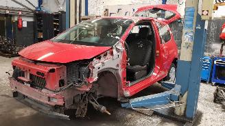uszkodzony samochody osobowe Renault Twingo Twingo 1.2 16V Authentique 2011/9