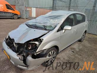 Damaged car Toyota Corolla-verso Corolla Verso (R10/11), MPV, 2004 / 2009 1.6 16V VVT-i 2006/7