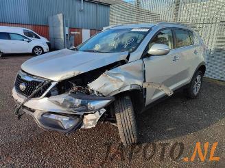Damaged car Kia Sportage Sportage (SL), Terreinwagen, 2010 / 2016 2.0 CRDi 16V VGT 4x4 2014/10