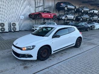 disassembly passenger cars Volkswagen Scirocco 2.0 TDI 2016/2