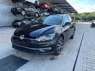 damaged commercial vehicles Volkswagen Golf VII 2.0 TDI 4motion 2017/10