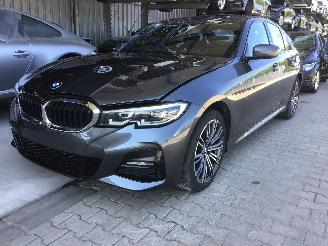 skadebil auto BMW 3-serie 320d 2019/12