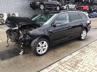 Voiture accidenté Volkswagen Golf VI Variant 1.6 TDI 2012/9