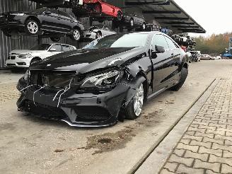 uszkodzony samochody ciężarowe Mercedes E-klasse E 220 Bluetec 2016/2