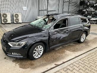 Voiture accidenté Volkswagen Passat  2016/7