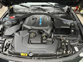 BMW 3-serie 330e Hybrid 135KW Autom. Clima Navi Executive NAP picture 21