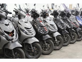 Kymco  Agility 16 inch SNOR schade picture 13
