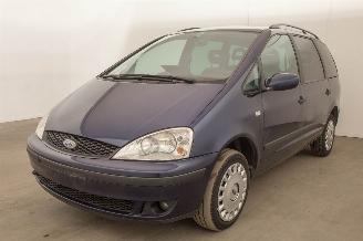 damaged passenger cars Ford Galaxy 1.9 TDI 85 kw 7 persoons 2001/9