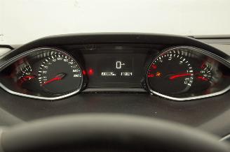 Peugeot 308 1.6 HDI Airco picture 6