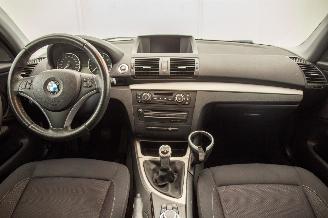 BMW 1-serie 118i Navi picture 5