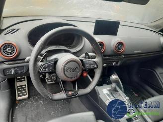 damaged passenger cars Audi Rs3 RS 3 Sportback (8VA/8VF), Hatchback 5-drs, 2015 / 2020 2.5 TFSI 20V Quattro 2017/9