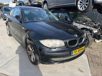 Damaged car BMW 1-serie 118 D 2007/10