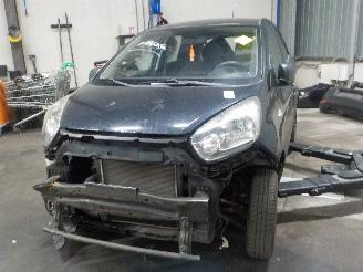 uszkodzony samochody osobowe Kia Picanto Picanto (TA) Hatchback 1.0 12V (G3LA) [51kW]  (05-2011/06-2017) 2011/5