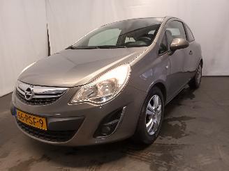 Voiture accidenté Opel Corsa Corsa D Hatchback 1.3 CDTi 16V ecoFLEX (A13DTE(Euro 5)) [70kW]  (06-20=
10/08-2014) 2011/3