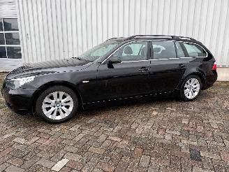 BMW 5-serie 5 serie Touring (E61) Combi 523i 24V (N52-B25A) [130kW]  (10-2004/02-2=
007) picture 4