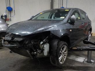 uszkodzony samochody osobowe Seat Ibiza Ibiza IV (6J5) Hatchback 5-drs 1.2 12V (CGPB) [44kW]  (07-2009/05-2011=
) 2010