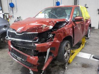 Damaged car Skoda Fabia Fabia III (NJ3) Hatchback 5-drs 1.2 TSI 16V (CJZC(Euro 6)) [66kW]  (08=
-2014/06-2021) 2015