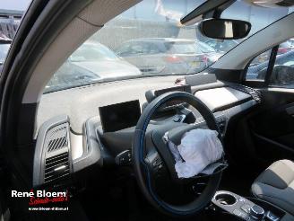 BMW i3 Basis 120Ah 42kwh Automaat 170pk picture 10