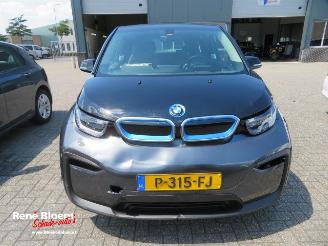 BMW i3 Basis 120Ah 42kwh Automaat 170pk picture 3
