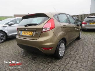 Salvage car Ford Fiesta 1.6 TDCi Lease Style 95pk 2014/6