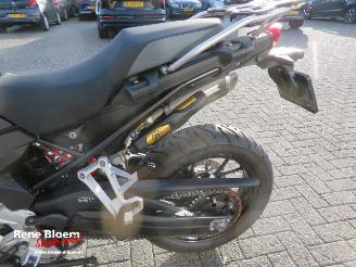 BMW  F750 GS picture 11