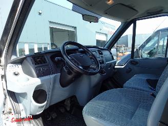 Ford Transit 300S 2.2 TDCI 9-persoons 101pk Airco picture 10