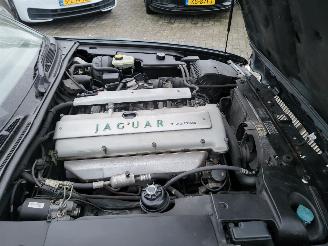 Jaguar XJ EXECUTIVE 3.2 orgineel in nederland gelevert met N.A.P picture 19