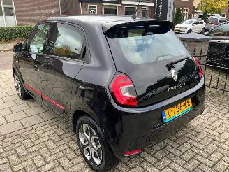 Renault Twingo R80 Collection NAVI airco NA SUBSIDIE 11985 euro picture 6