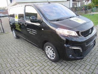 Peugeot Expert 2.0D  52.000KM 3-Zits  Airco  Navi  Camera  HalfLeer  Cruise-Control  Line Assist  DodeHoek-Syst picture 2