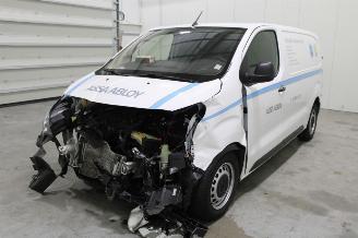 uszkodzony samochody osobowe Opel Vivaro  2022/4