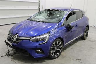 uszkodzony samochody osobowe Renault Clio  2021/11