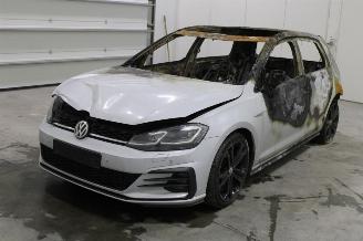 dañado camper Volkswagen Golf  2018/8