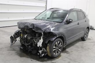 škoda dodávky Volkswagen T-Cross  2020/10