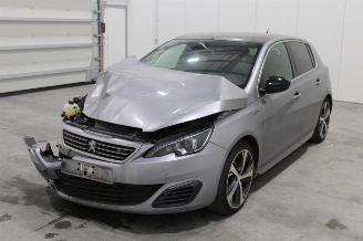 damaged passenger cars Peugeot 308  2016/10