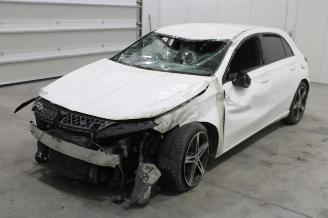 damaged passenger cars Mercedes A-klasse A 180 2018/11