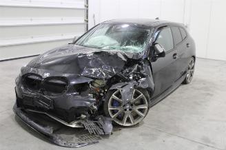 Damaged car BMW M1 35 2021/3