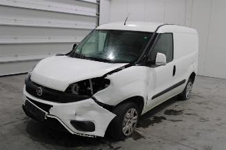 damaged passenger cars Fiat Doblo  2020/8