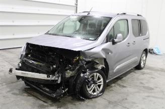 uszkodzony samochody osobowe Toyota ProAce CITY 2020/11