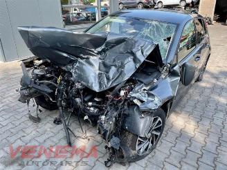 disassembly passenger cars Volkswagen Golf  2018/11