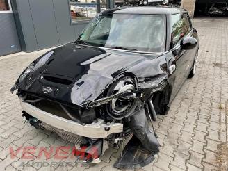 uszkodzony samochody osobowe Mini Mini  2019/12