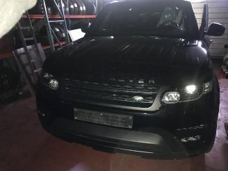 damaged commercial vehicles Land Rover Range Rover sport DIESEL /3000CC / AUTOMAAT 2016/1