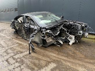 uszkodzony samochody osobowe BMW 5-serie 5 serie (G30) Sedan 2016 / 2024 520i 2.0 TwinPower Turbo 16V Sedan 4Dr Benzine 1.998cc 135kW 2020/8