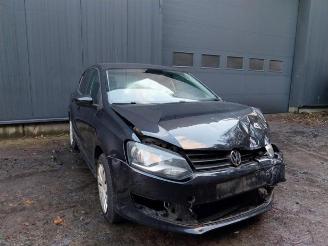 Damaged car Volkswagen Polo Polo V (6R), Hatchback, 2009 / 2017 1.2 12V BlueMotion Technology 2010/2