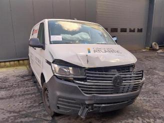 uszkodzony samochody osobowe Volkswagen Transporter Transporter T6, Van, 2015 2.0 TDI 150 2022/2