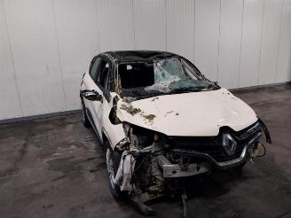 Coche accidentado Renault Captur  2017/5
