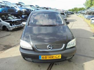 skadebil auto Opel Zafira Zafira (F75), MPV, 1998 / 2005 1.8 16V 2001/10