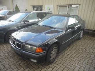 škoda kempování BMW 3-serie  1996/1